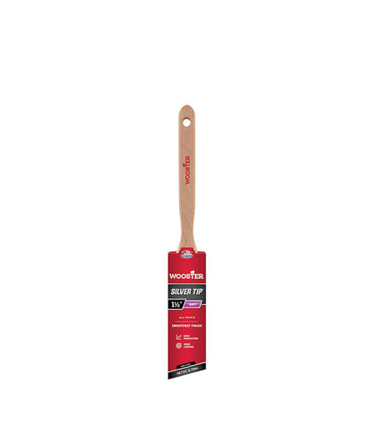 Wooster Silver Tip - Semi-Oval Angle Sash - Wall and Trim Paint Brush - 1.5 Inch